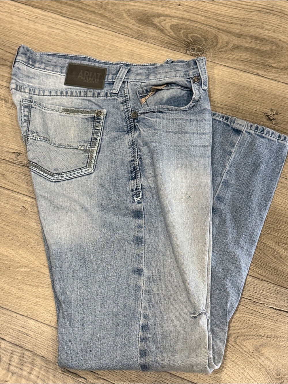 Ariat M2 Men's Washed Light Blue Straight Jeans size 34x34